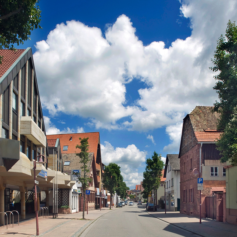 Eine Ortsstraße in Heddesheim